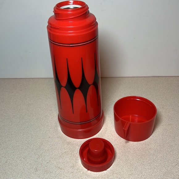 Vintage Aladdin’s Vanguard Drink Soup Thermos - Picture 2 of 3